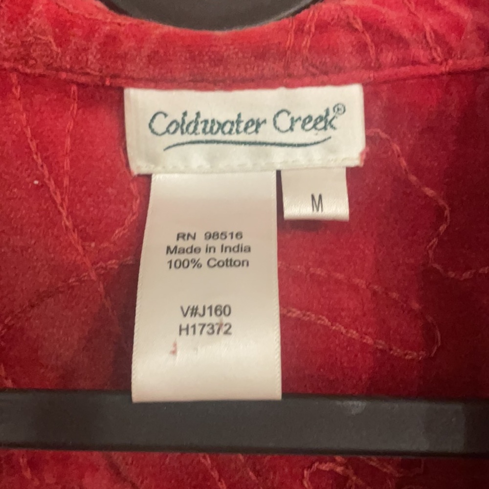 Red jacket - Picture 2 of 2